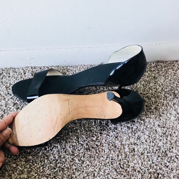 Manolo Blahnik Black Sandals Size 40.5 - Picture 4 of 8